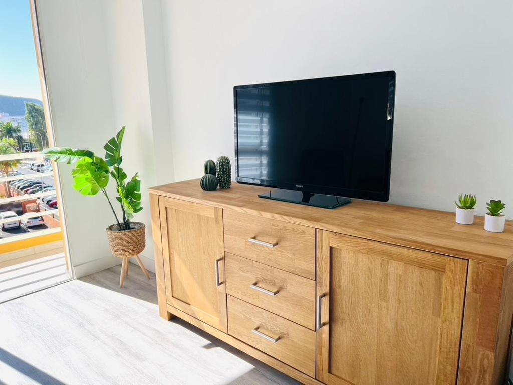 Apartment Linares - Playa De Cristianos 2 Bed Los Cristianos (Tenerife)